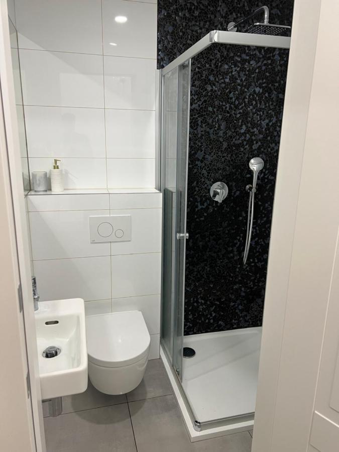Angeloroma Deluxe Apartment Prag Exteriör bild