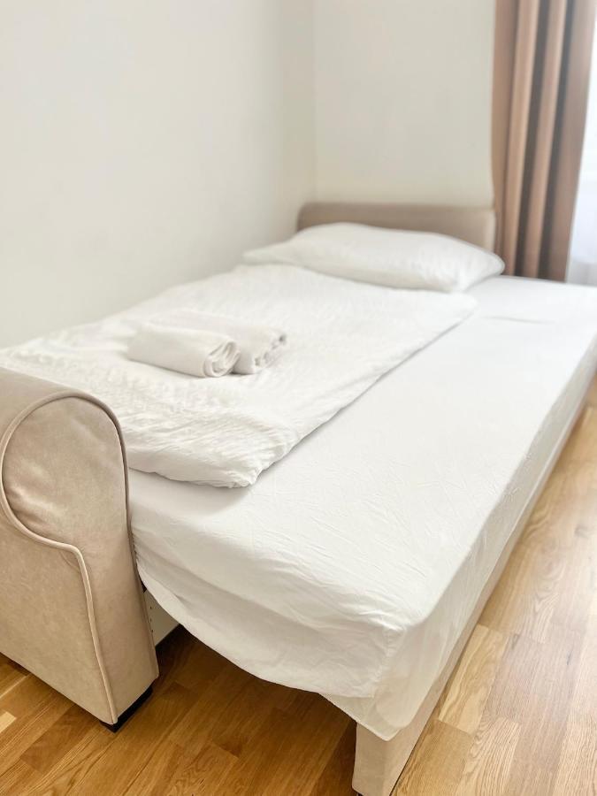 Angeloroma Deluxe Apartment Prag Exteriör bild