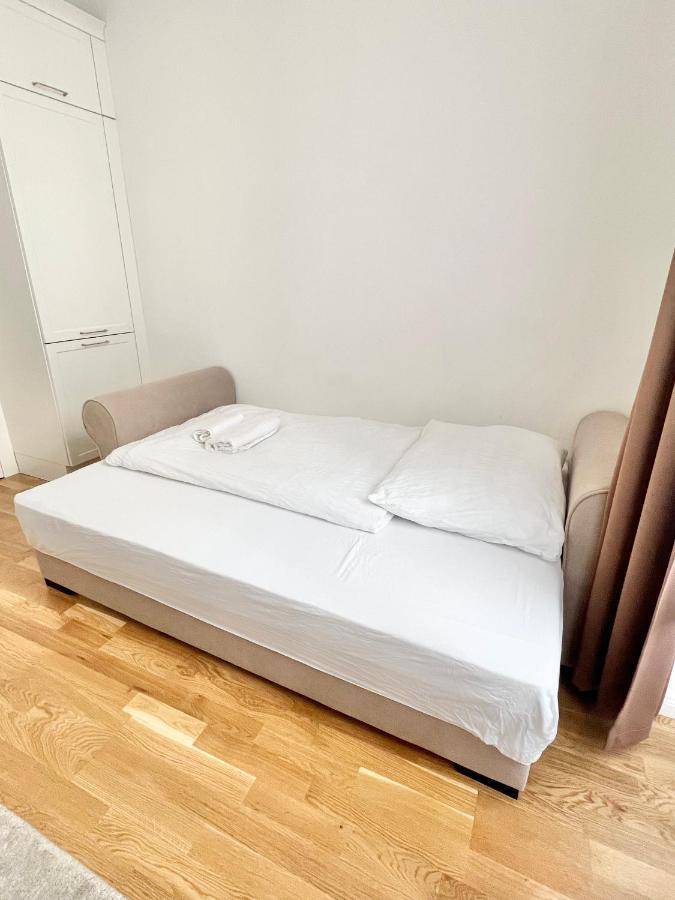 Angeloroma Deluxe Apartment Prag Exteriör bild